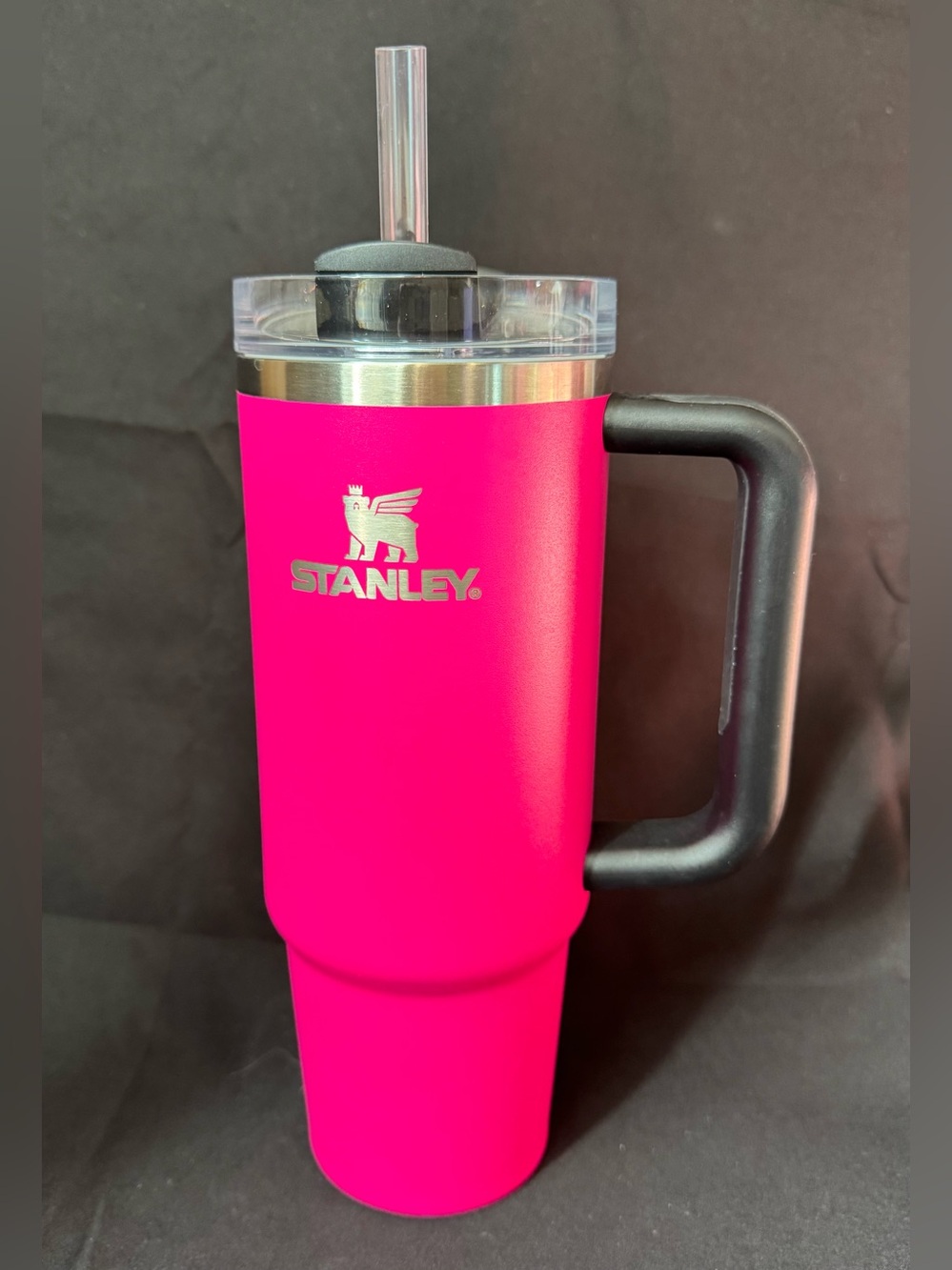 Stanley 30 oz Camelia / Black Quencher H2.0 FlowState Tumbler